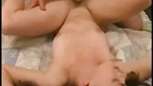 Busty cutie путка porno kameri na jivo чука